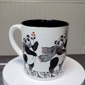Applause 1985 Uptown Panda Winter Theme 12oz Mug